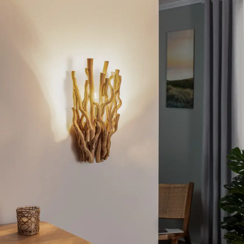 Erbjudandepris Vägglampa Agar med skärm i trä