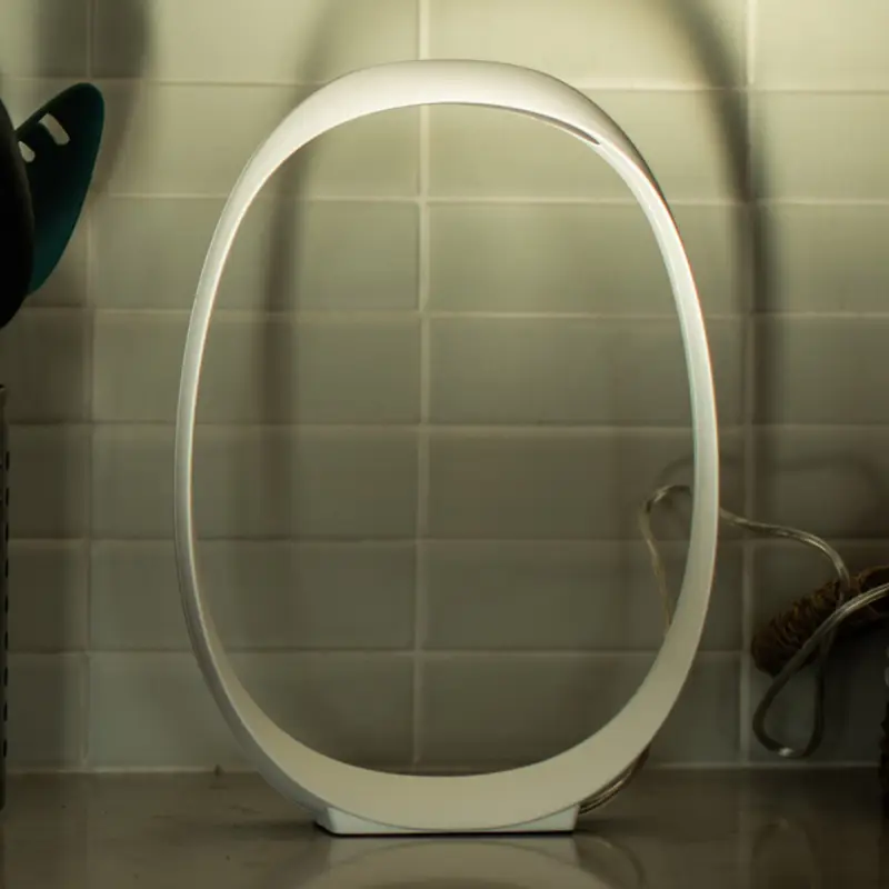 Rea Foscarini Anisha grande LED-bordslampa, 46 cm
