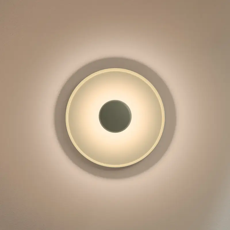 Beställ idag Vibia Top LED-vägglampa Ø 40 cm grön L1