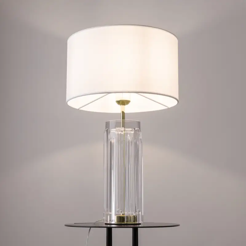 Kundfavorit Maytoni Muse bordslampa, vit, höjd 53 cm, textil/glas